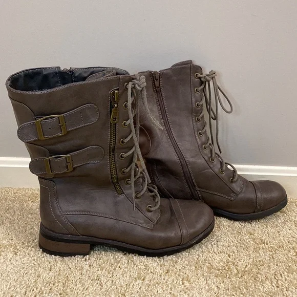 BAMBOO | Shoes | Grey Zip Up Short Boots | Poshmark display picture 2